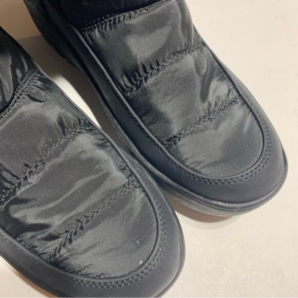 Black Quilted Puffer Winter Boots - Picture 3 of 5